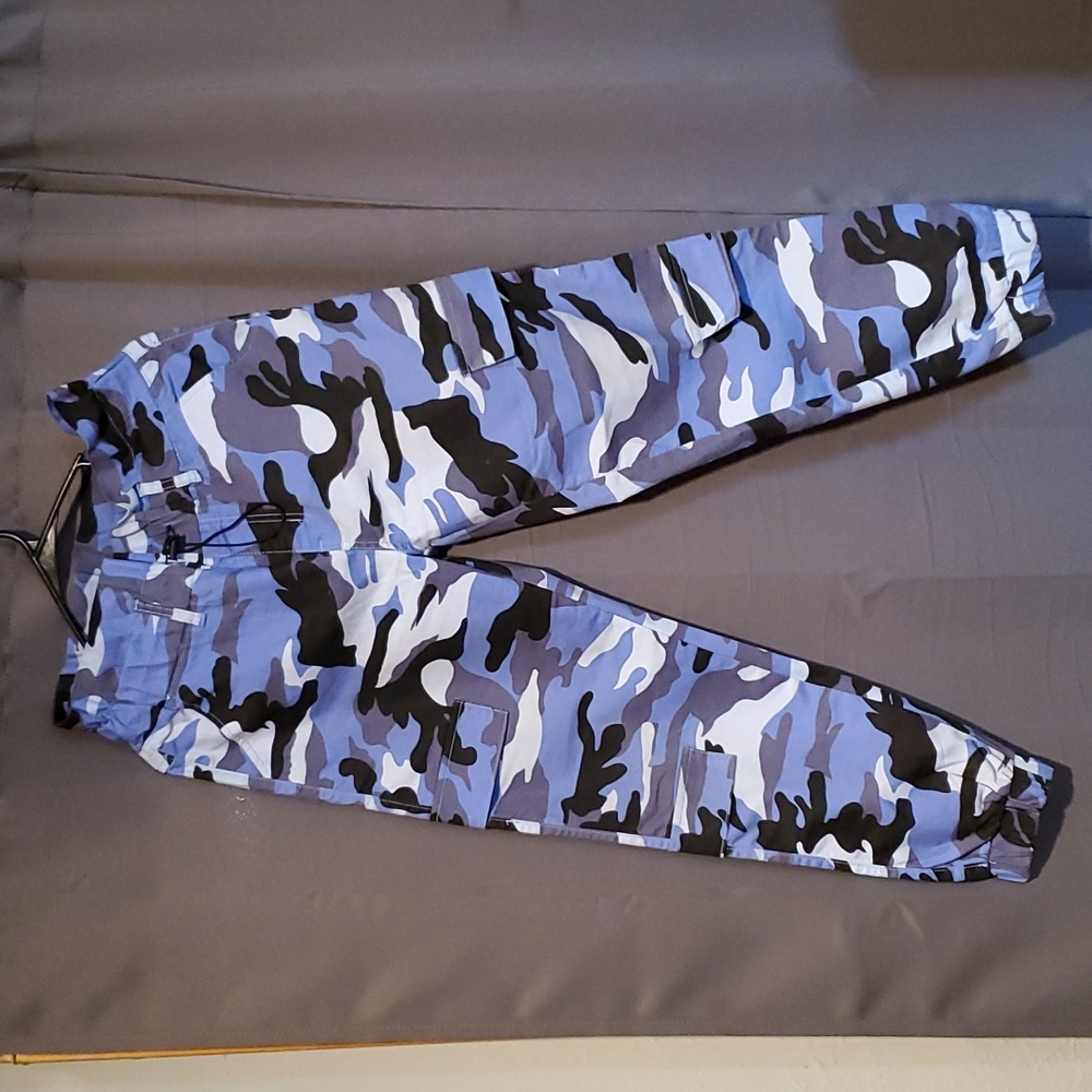 Womens pants